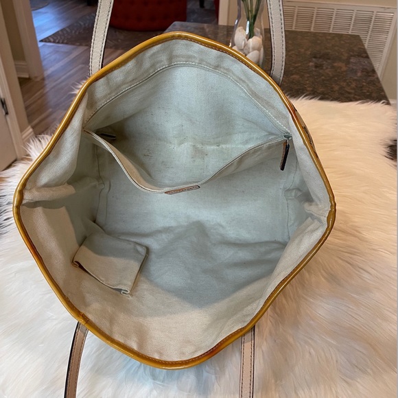 Gucci Tote Jolie Varnished Leather - Picture 10 of 12